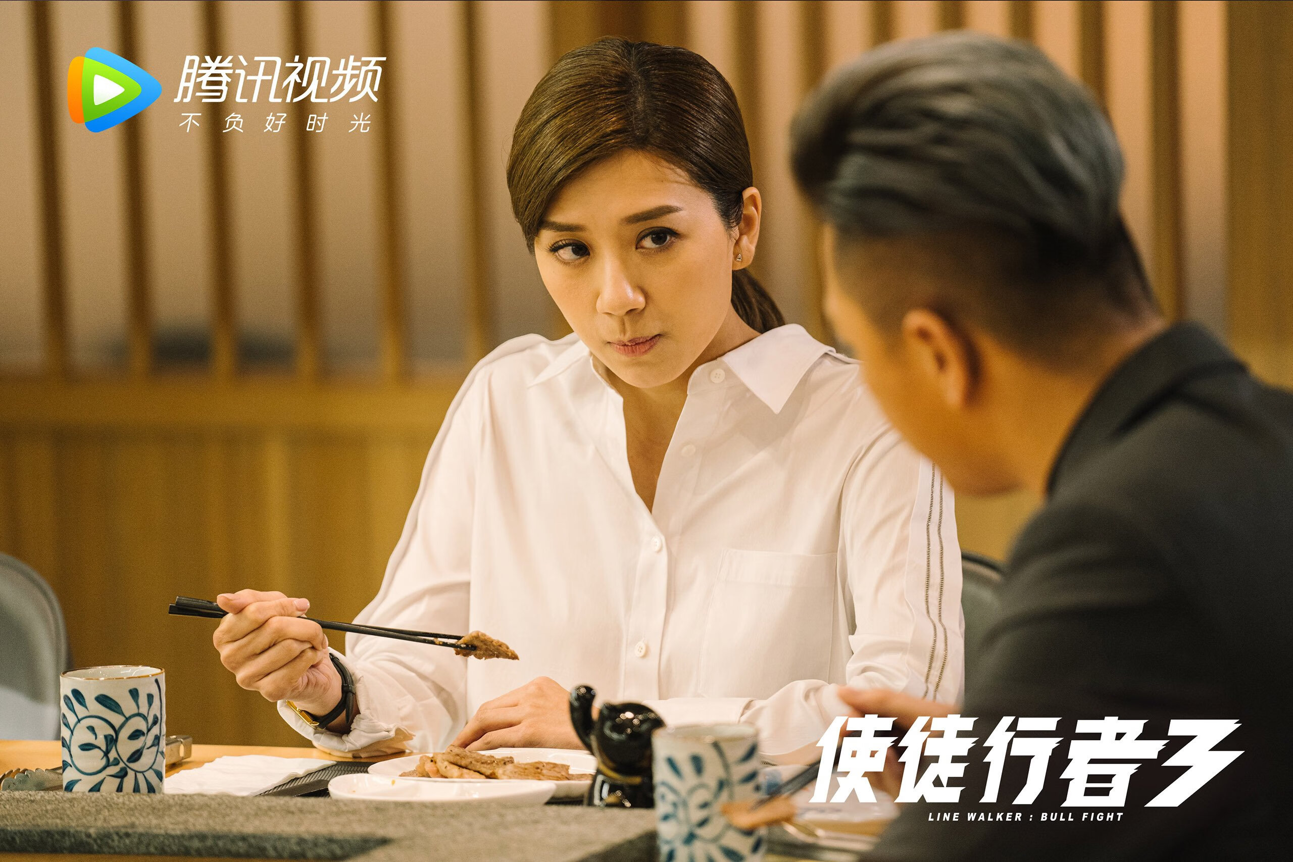 北京冬训营开营，青少年滑雪热情高涨，全国青少年滑雪冬令营